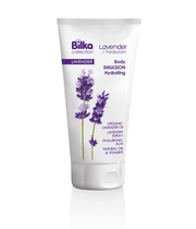 Body Emulsion Hydrating – 200 ml. Lavender body lotion with hyaluronic acid, organic oils, and natural vitamins for skincare.